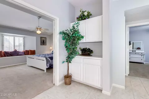 Entry Way - 1231 E Grandview St, Mesa, AZ 85203 photo 3 of 4