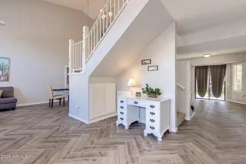 Entry Way - 1231 E Grandview St, Mesa, AZ 85203 photo 1 of 4