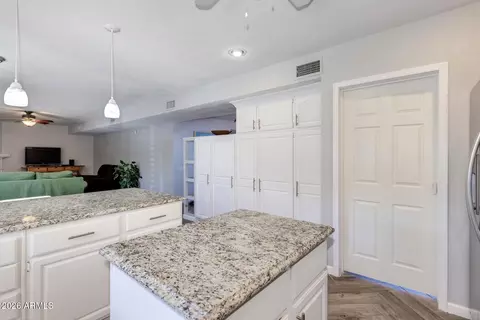 Kitchen - 1231 E Grandview St, Mesa, AZ 85203 photo 2 of 5