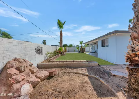 Exterior - 3904 E Sahuaro Dr, Phoenix, AZ 85028 photo 4 of 4