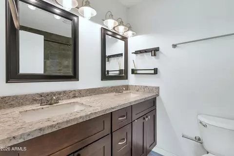 Bath - 3904 E Sahuaro Dr, Phoenix, AZ 85028 photo 4 of 5