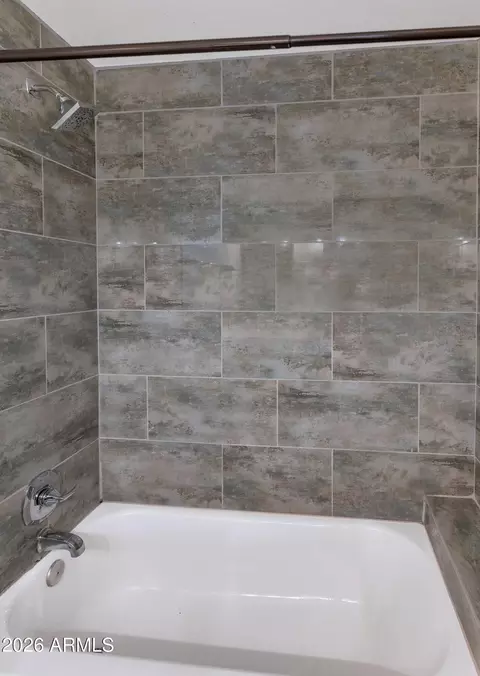 Bath - 3904 E Sahuaro Dr, Phoenix, AZ 85028 photo 5 of 5