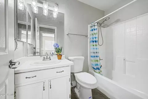 Bath - 5059 E Casper St, Mesa, AZ 85205 photo 1 of 3
