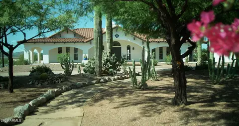 Exterior - 4932 E Greasewood St, Apache Junction, AZ 85119 photo 2 of 14