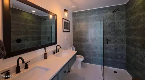 Bath - 4932 E Greasewood St, Apache Junction, AZ 85119 photo 1 of 5