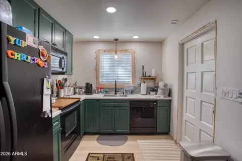 Kitchen - 8317 W Eagle Dr, Pine, AZ 85544 photo 1 of 1