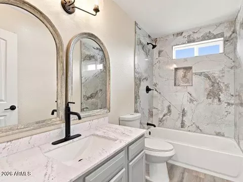 Bath - 809 E Frontier St, Payson, AZ 85541 photo 2 of 2