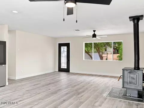 Living - 809 E Frontier St, Payson, AZ 85541 photo 4 of 7