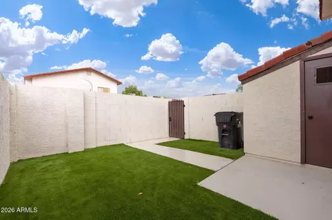 Exterior - 2832 E Waltann Ln #1, Phoenix, AZ 85032 photo 5 of 16