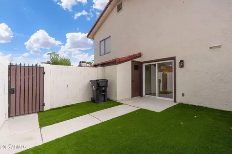 Exterior - 2832 E Waltann Ln #1, Phoenix, AZ 85032 photo 6 of 16