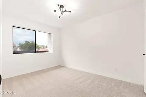 Bedroom - 2832 E Waltann Ln #1, Phoenix, AZ 85032 photo 4 of 5