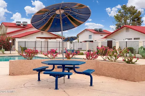 Exterior - 2832 E Waltann Ln #1, Phoenix, AZ 85032 photo 15 of 16
