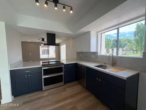 2832 E Waltann Ln #1, Phoenix, AZ 85032