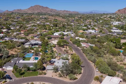 View/Area - 4140 E San Miguel Ave, Phoenix, AZ 85018 photo 5 of 6