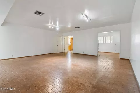 Living - 4140 E San Miguel Ave, Phoenix, AZ 85018 photo 6 of 9