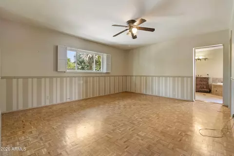 Bedroom - 4140 E San Miguel Ave, Phoenix, AZ 85018 photo 1 of 5