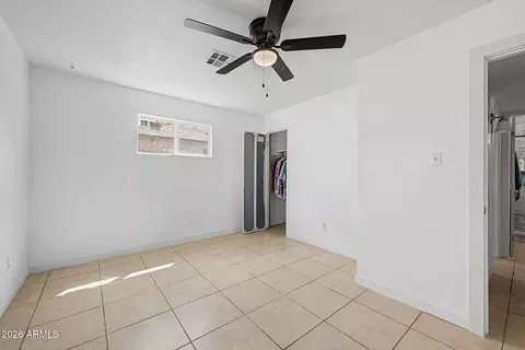 Bedroom - 1808 S 18th Ave, Phoenix, AZ 85007 photo 4 of 6