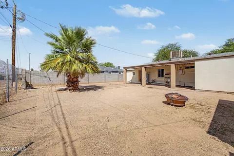 Exterior - 1808 S 18th Ave, Phoenix, AZ 85007 photo 3 of 4