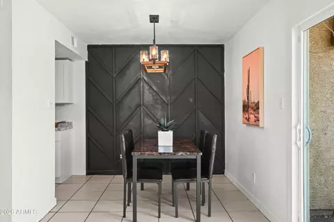 Dining - 4627 E Southgate Ave, Phoenix, AZ 85040 photo 1 of 2