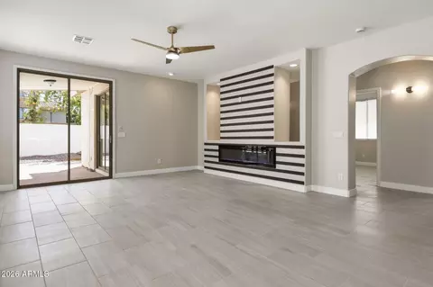 Living - 1049 E Susan Ln, Tempe, AZ 85288 photo 1 of 5