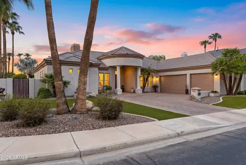 750 W Azalea Dr, Chandler, AZ 85248
