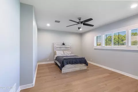 Bedroom - 3229 E Montecito Ave, Phoenix, AZ 85018 photo 4 of 6