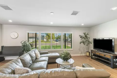 Living - 3229 E Montecito Ave, Phoenix, AZ 85018 photo 4 of 5