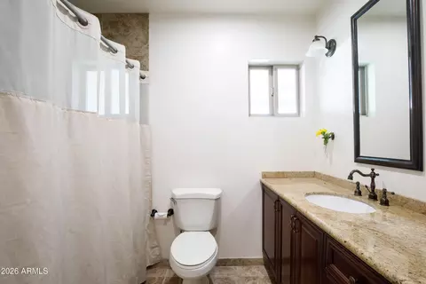 Bath - 3229 E Montecito Ave, Phoenix, AZ 85018 photo 5 of 6