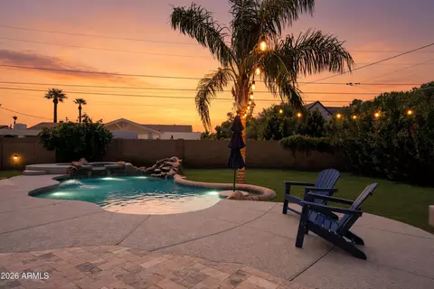 Exterior - 3229 E Montecito Ave, Phoenix, AZ 85018 photo 2 of 9