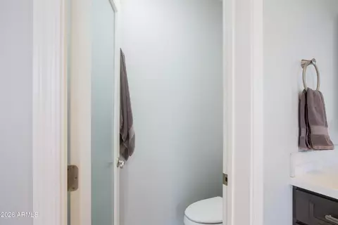 Bath - 3229 E Montecito Ave, Phoenix, AZ 85018 photo 4 of 6