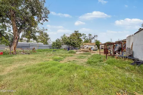 Exterior - 36 S 64th Ave, Phoenix, AZ 85043 photo 9 of 11