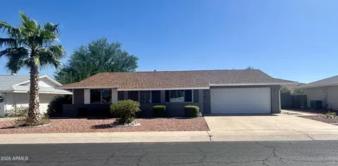 9325 W Arrowhead Dr W, Sun City, AZ 85351