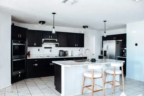 Kitchen - 2955 E Farmdale Ave, Mesa, AZ 85204 photo 1 of 1
