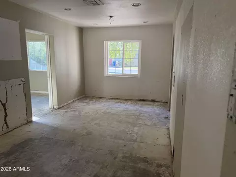 Living - 1002 E Vermont Ave, Phoenix, AZ 85014 photo 4 of 6