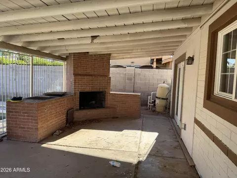 Exterior - 1002 E Vermont Ave, Phoenix, AZ 85014 photo 3 of 5