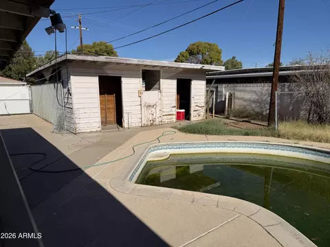 Exterior - 1002 E Vermont Ave, Phoenix, AZ 85014 photo 5 of 5