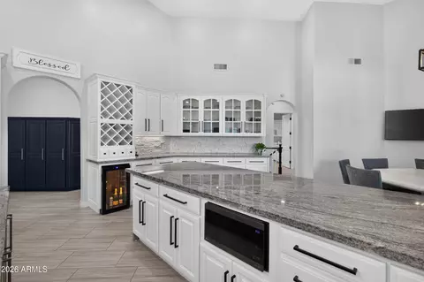Kitchen - 1101 E Warner Rd #124, Tempe, AZ 85284 photo 5 of 5