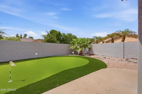 Exterior - 2420 E Darrel Rd, Phoenix, AZ 85042 photo 6 of 8