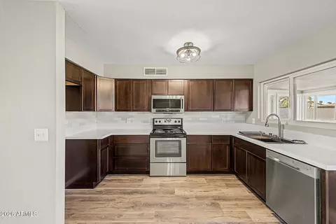 Kitchen - 2724 E Holmes Ave, Mesa, AZ 85204 photo 1 of 2