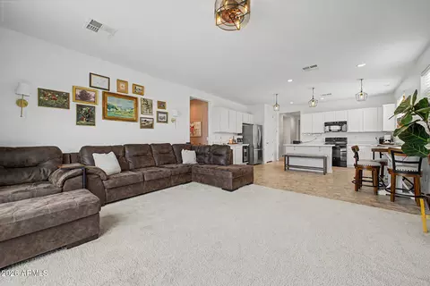 Living - 976 W Sullivan Ave, Coolidge, AZ 85128 photo 3 of 3