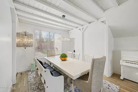 Dining - 2707 W Lamar Rd, Phoenix, AZ 85017 photo 1 of 1