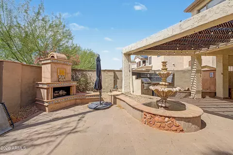 Exterior - 2707 W Lamar Rd, Phoenix, AZ 85017 photo 5 of 8