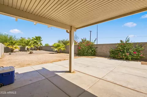 Exterior - 3201 S 63rd Ln, Phoenix, AZ 85043 photo 4 of 5
