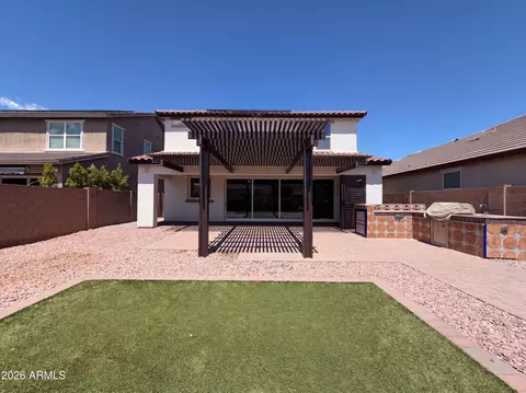 Exterior - 841 E Gary Ln, Phoenix, AZ 85042 photo 2 of 8