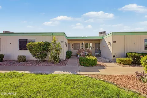 11078 W Coggins Dr, Sun City, AZ 85351