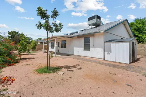 Exterior - 5115 E Salinas St, Phoenix, AZ 85044 photo 5 of 8