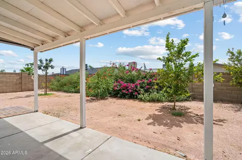Exterior - 5115 E Salinas St, Phoenix, AZ 85044 photo 4 of 8