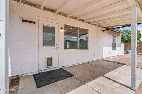 Exterior - 5115 E Salinas St, Phoenix, AZ 85044 photo 7 of 8