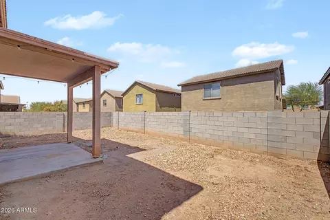 Exterior - 634 E Dekalb Ln, Phoenix, AZ 85040 photo 7 of 8