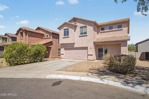 Exterior - 634 E Dekalb Ln, Phoenix, AZ 85040 photo 3 of 8